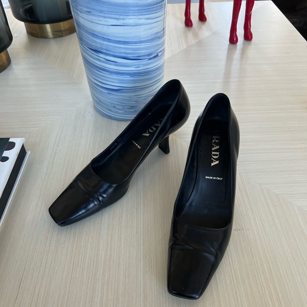 PRADA Black Kitten Heel